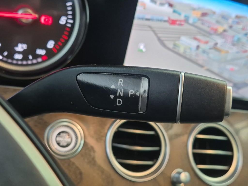 Mercedes Benz E class - Vista 8