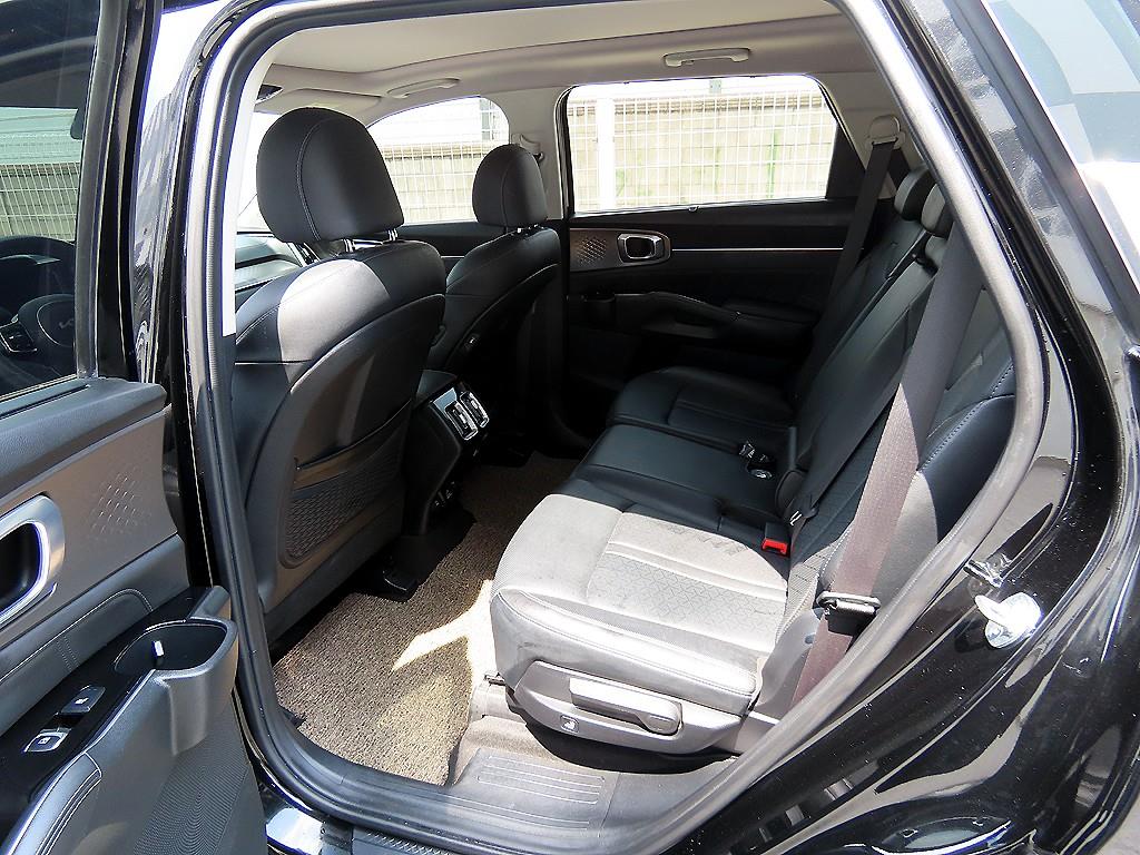 KIA Sorento - Vista 6