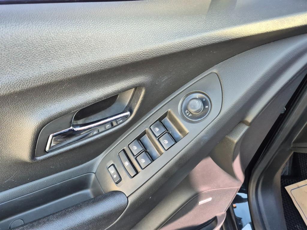 Chevrolet Trax 2015 Negro - Importación desde Corea - HF Imports Iquique - Foto 16