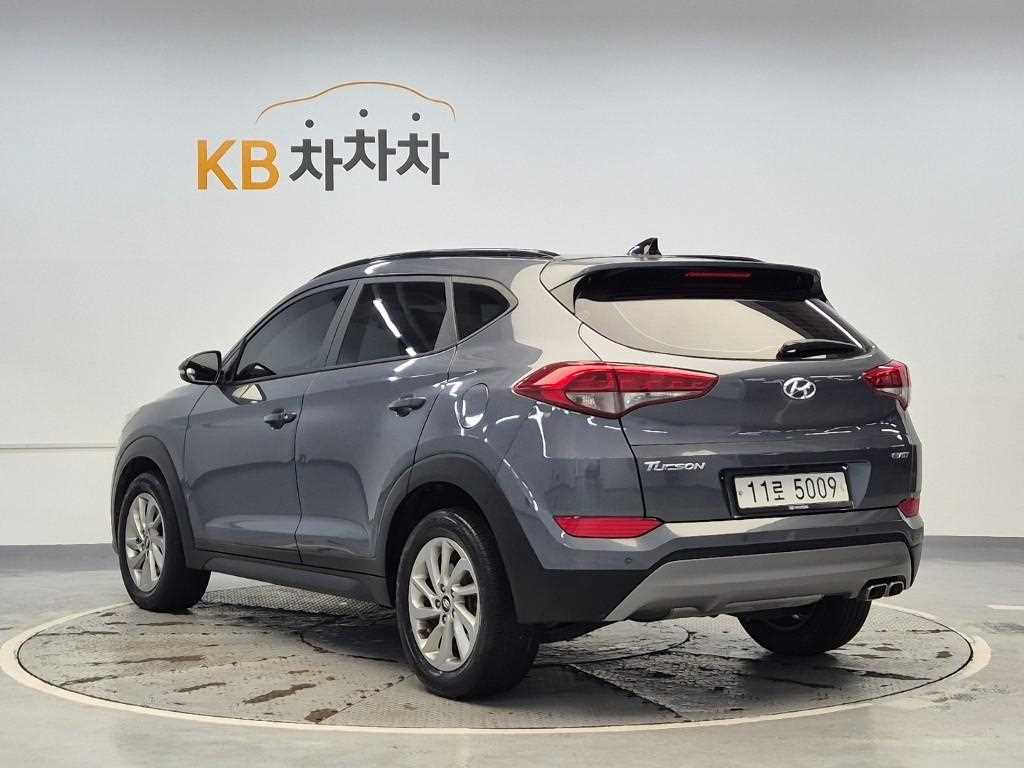 HYUNDAI Tucson - Vista 2