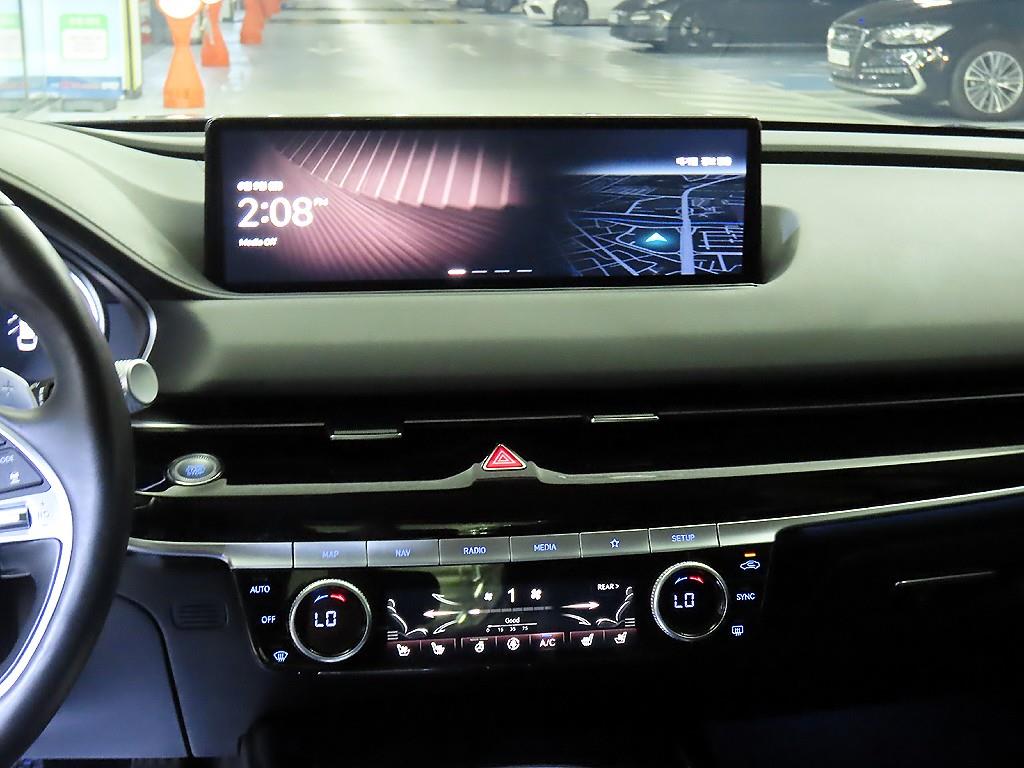 Genesis G80 - Vista 11
