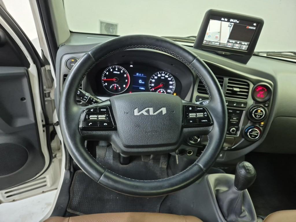 Small Truck Cargo (small) - Vista 8