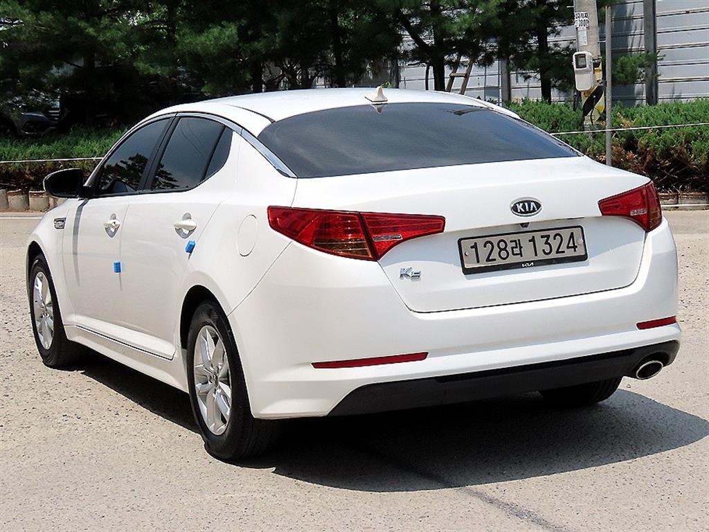 KIA K5 - Vista 3