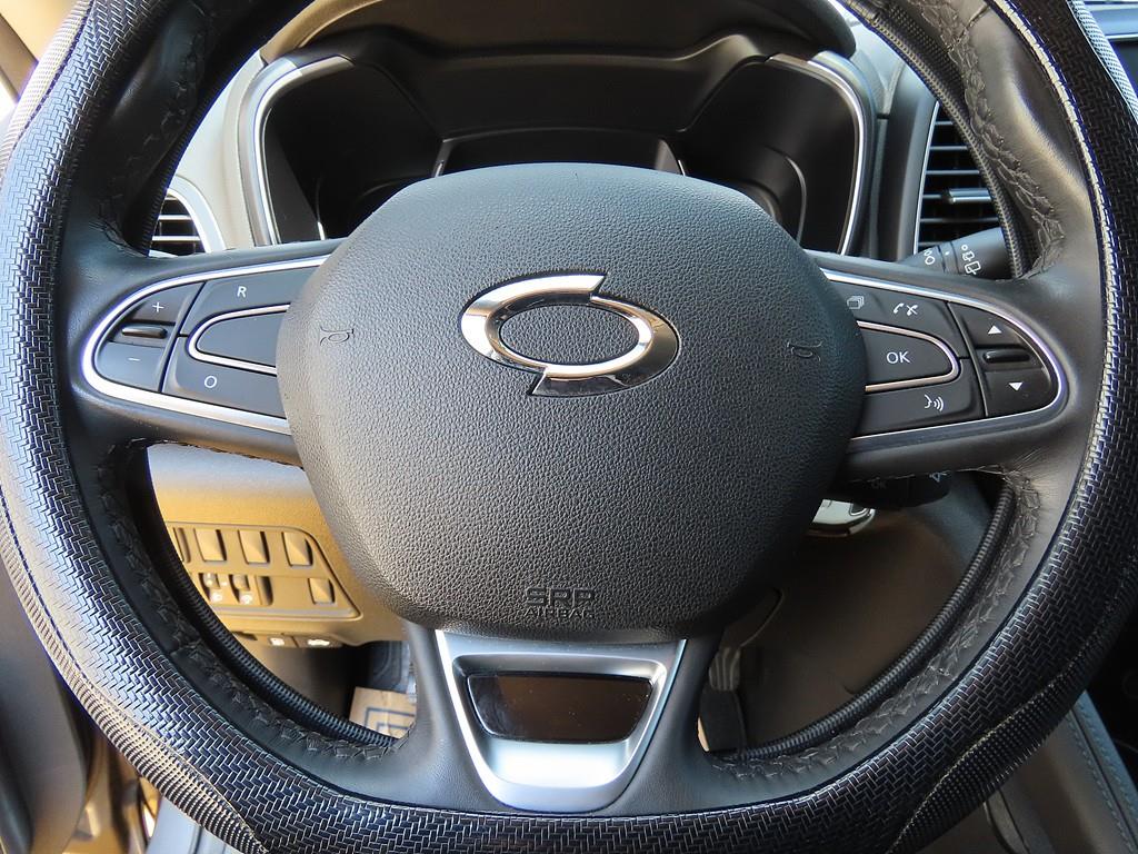SAMSUNG QM6 - Vista 11