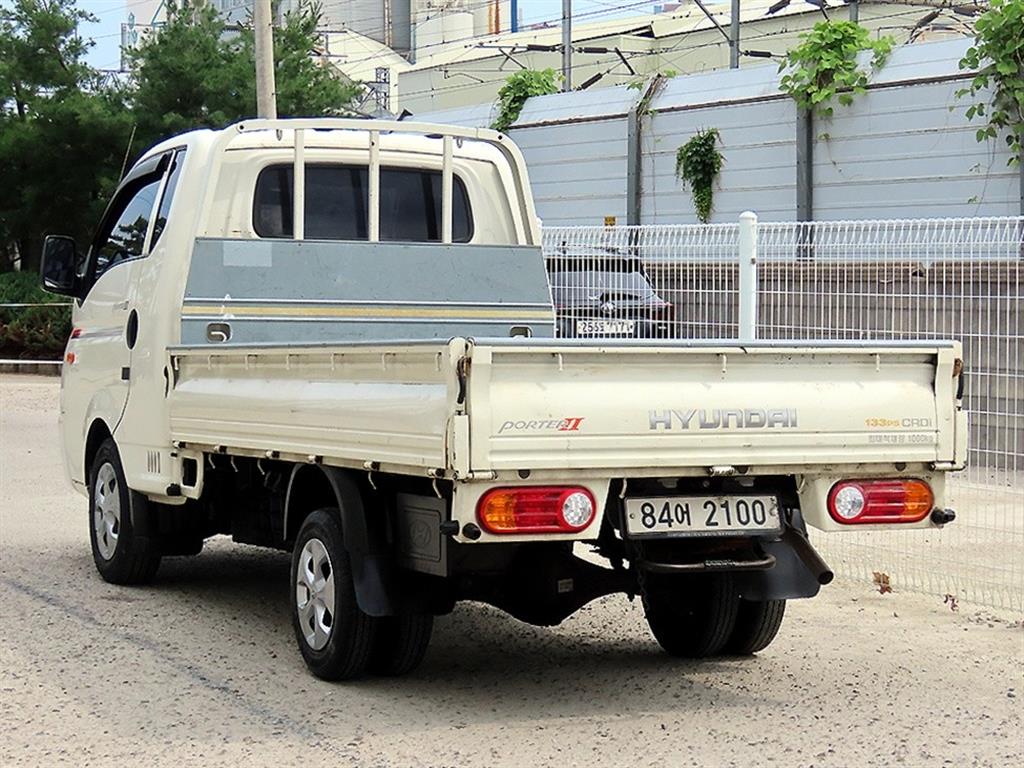 Small Truck Cargo (small) - Vista 3