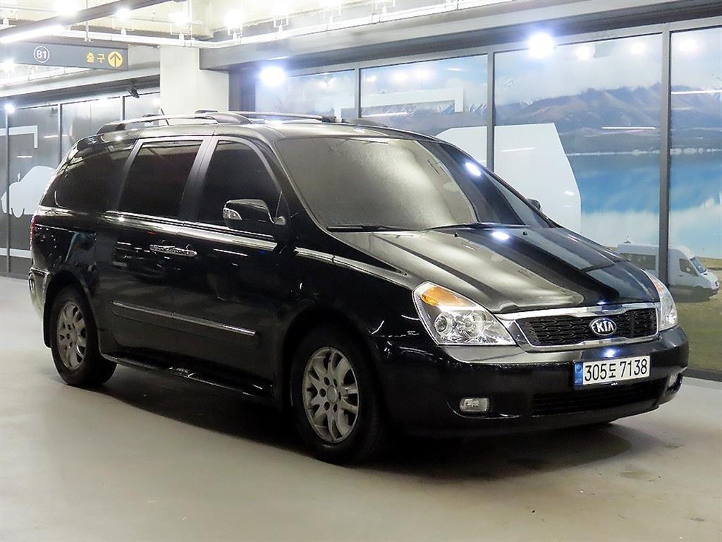 KIA Carnival 2013 Negro - Importación desde Corea - HF Imports Iquique - Foto 1