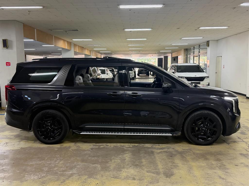 KIA Carnival - Vista 5