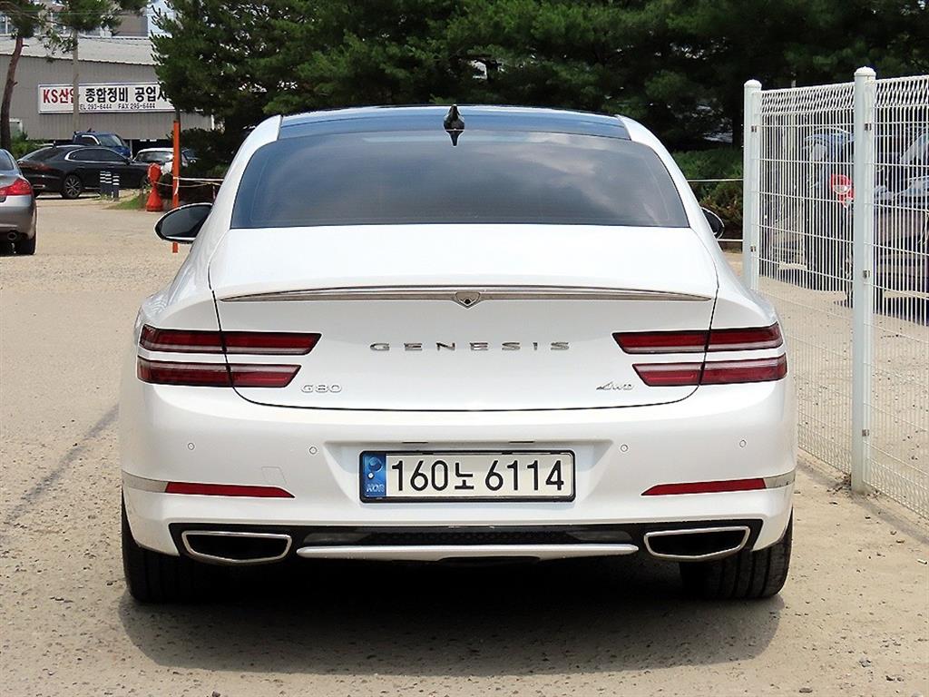Genesis G80 - Vista 4