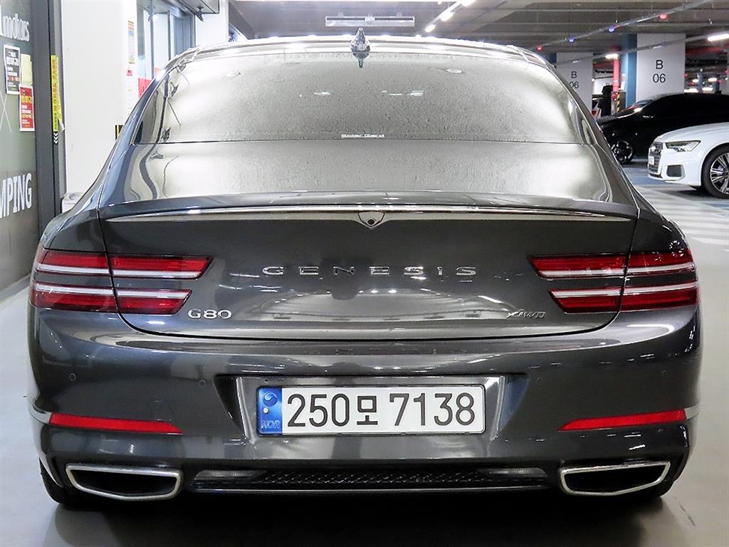 Genesis G80 - Vista 5