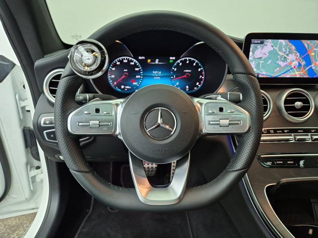 Mercedes Benz C Class - Vista 9