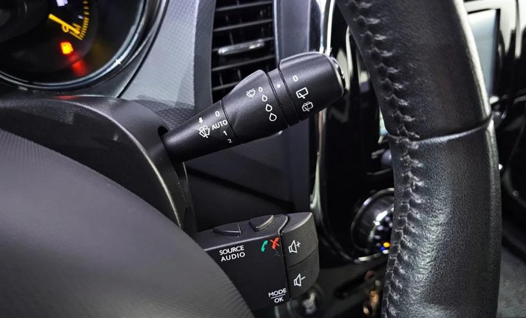 SAMSUNG QM3 2014 Blanco - Importación desde Corea - HF Imports Iquique - Foto 17