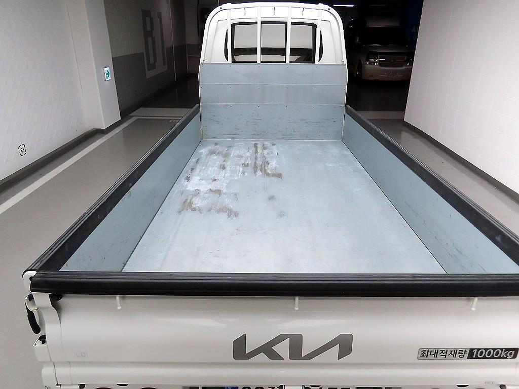 Small Truck Cargo (small) - Vista 5