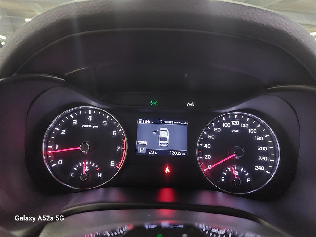 KIA K3 - Vista 8