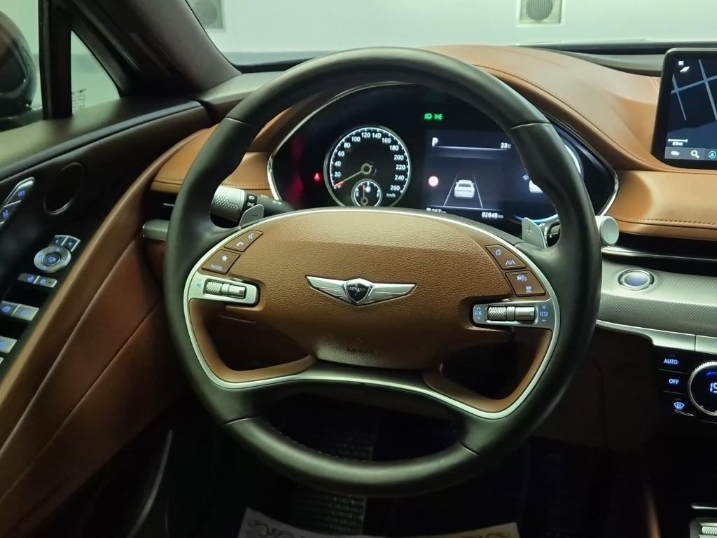 Genesis G80 - Vista 9