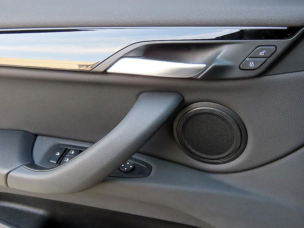 BMW X1 - Vista 11