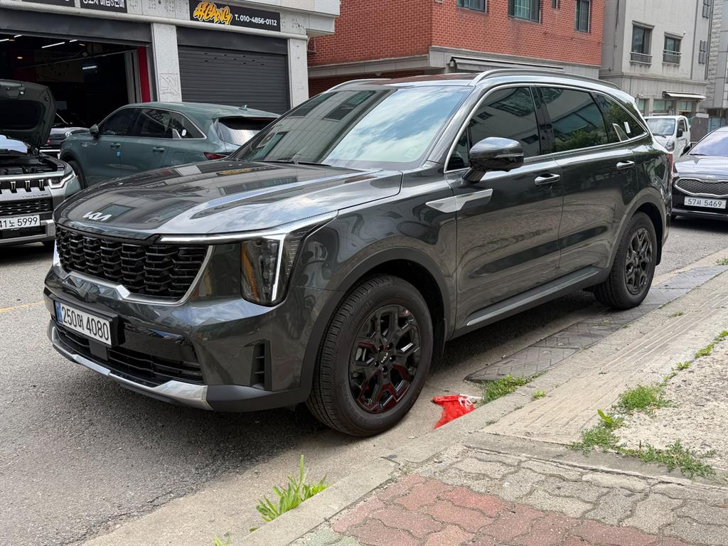 KIA Sorento 2025 Gris - Importación desde Corea - HF Imports Iquique - Foto 1