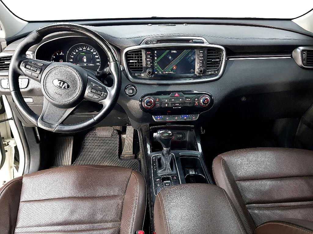 KIA Sorento - Vista 5