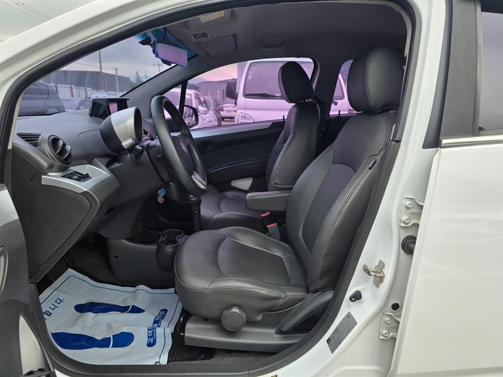 Chevrolet Spark - Vista 8