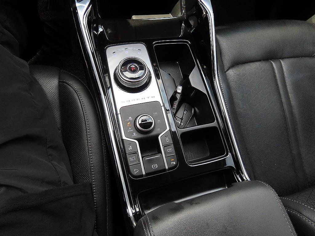 KIA Sorento - Vista 10
