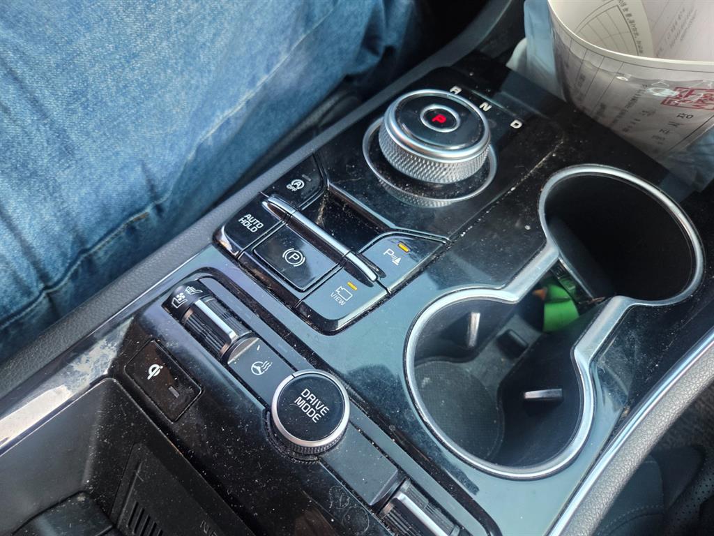 KIA K5 - Vista 8