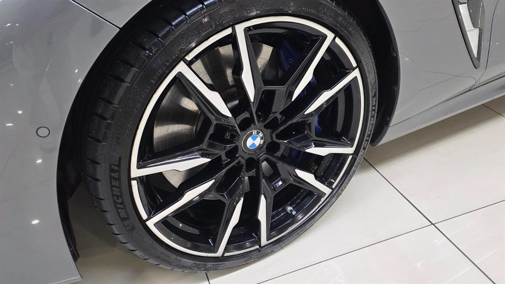 BMW 8 Series 2024 Plateado - Importación desde Corea - HF Imports Iquique - Foto 17