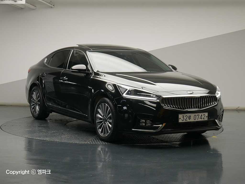 KIA K7 - Vista 4