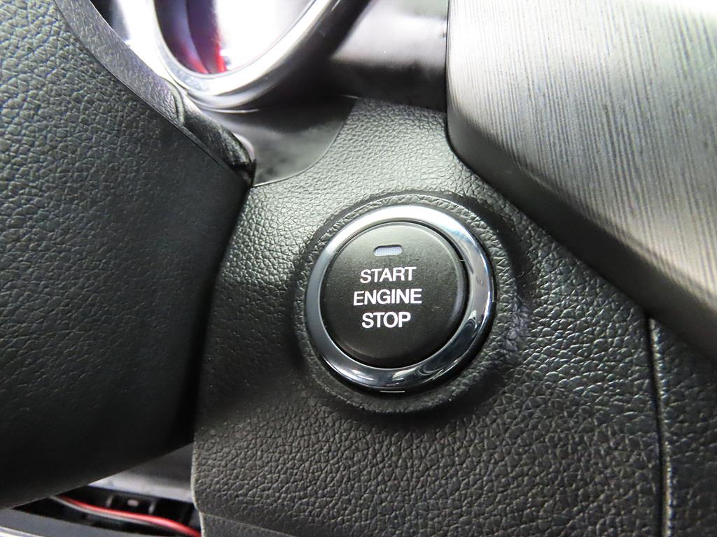 Ssangyong Tivoli - Vista 12