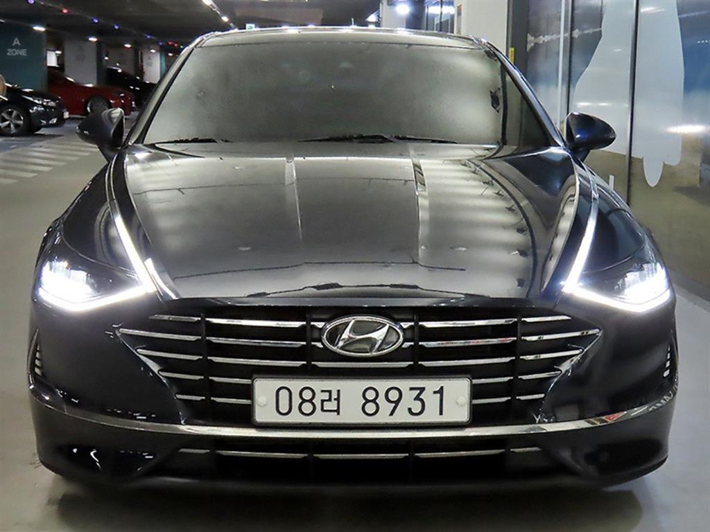 HYUNDAI Sonata - Vista 2