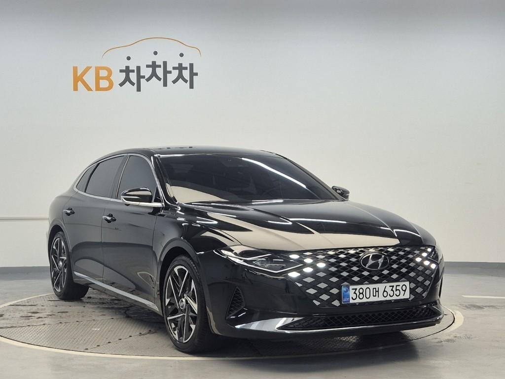 HYUNDAI Grandeur - Vista 4