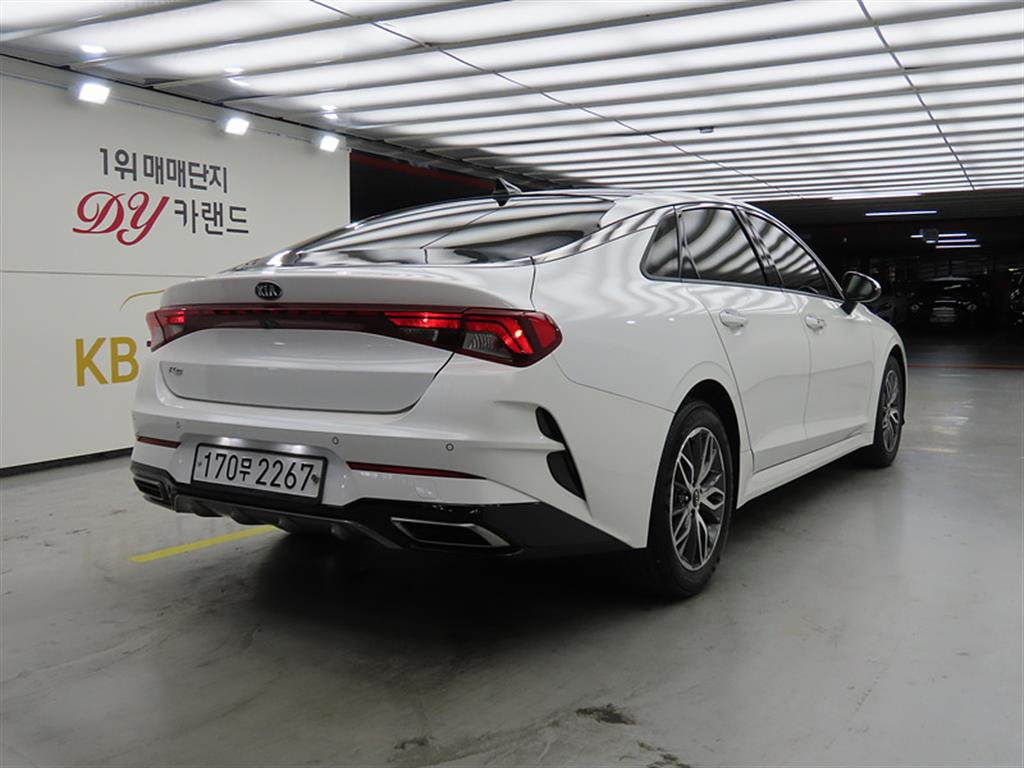 KIA K5 - Vista 4