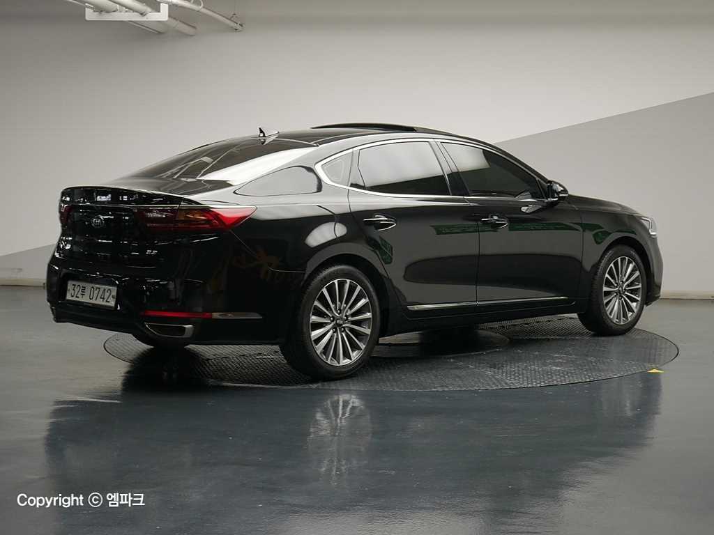 KIA K7 - Vista 3