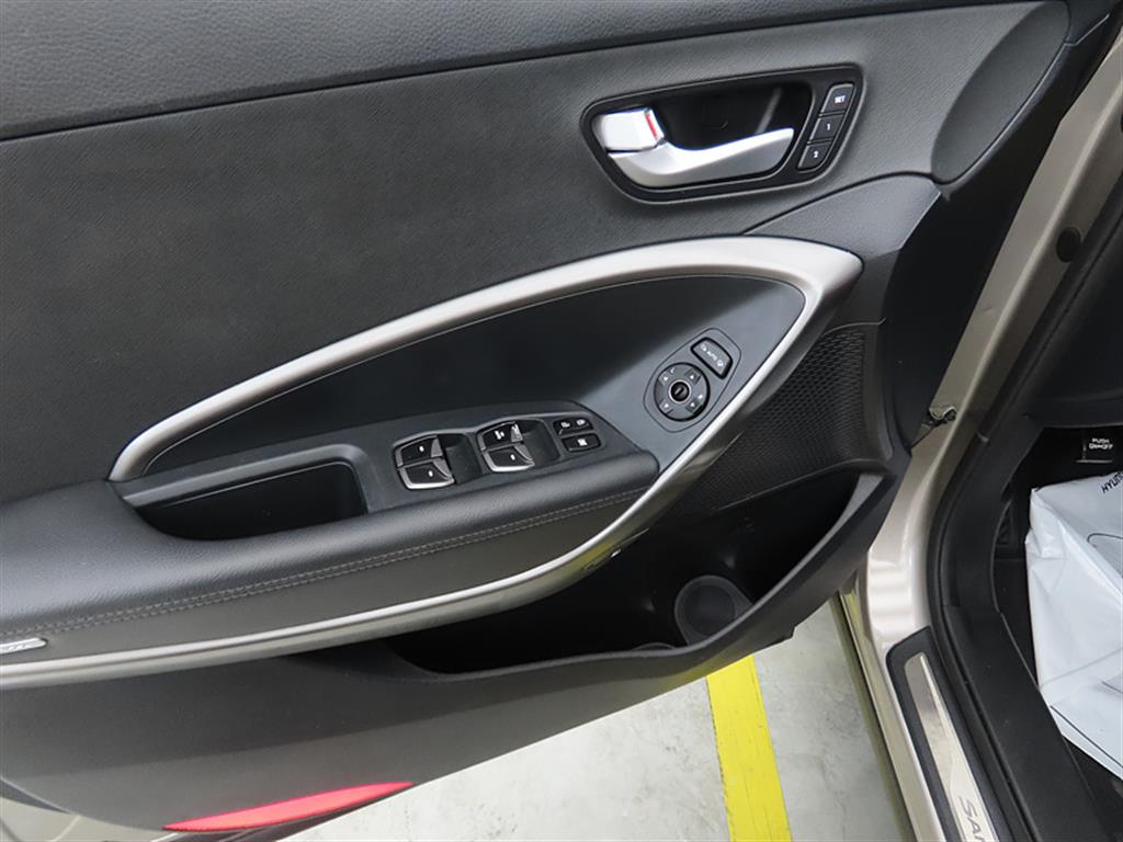 HYUNDAI Santa Fe 2016 Gris - Importación desde Corea - HF Imports Iquique - Foto 13