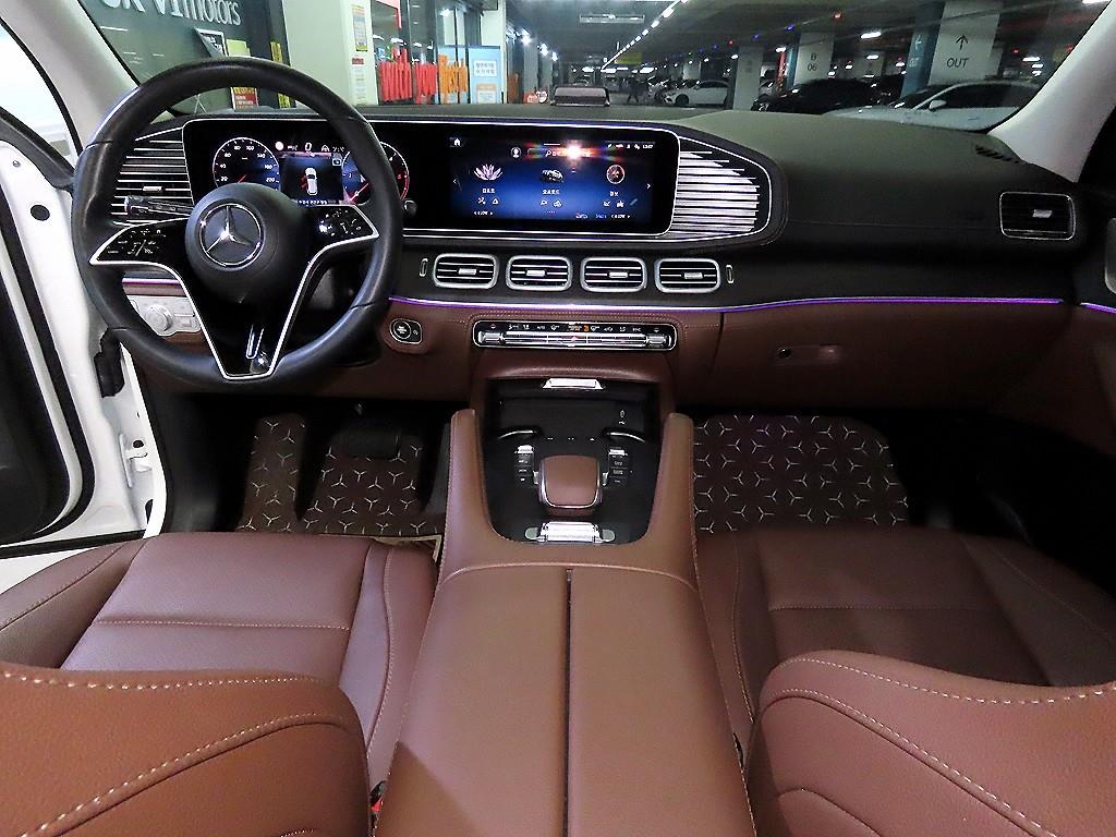 Mercedes Benz GLE Class - Vista 10