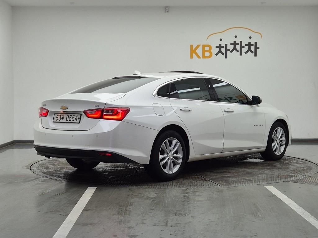 Chevrolet Malibu - Vista 4