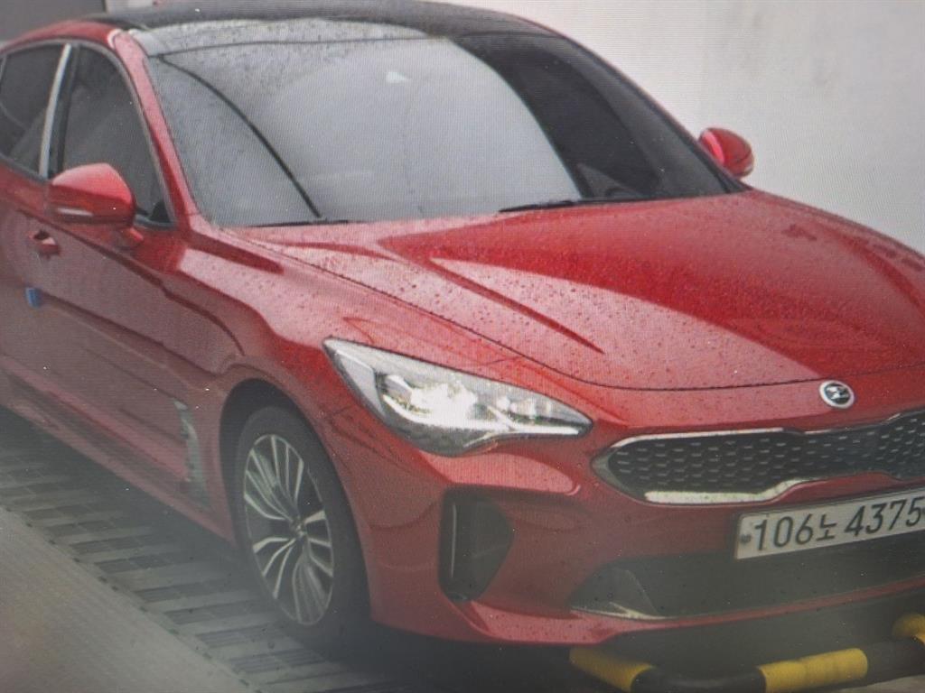 KIA Stinger - Vista 2