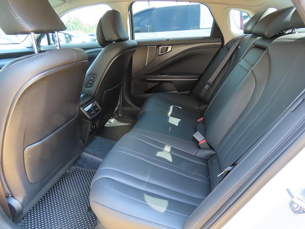 KIA K8 - Vista 6