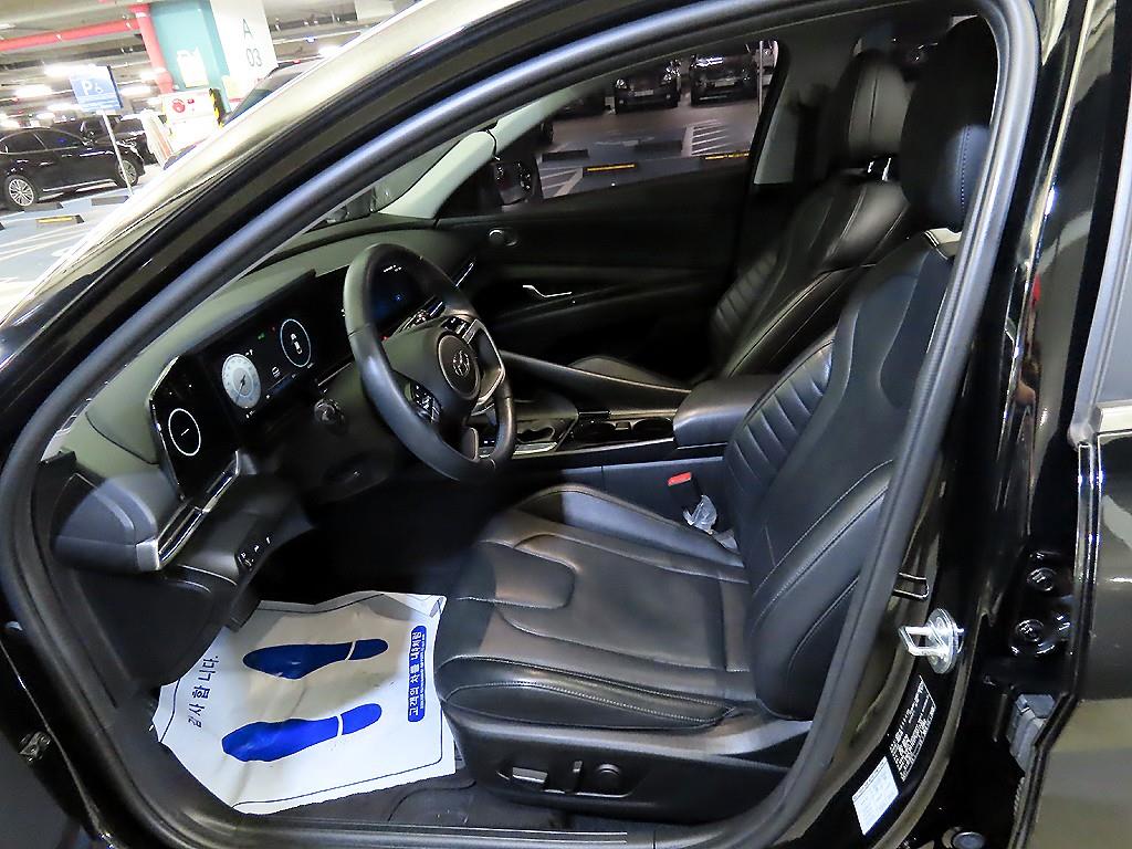HYUNDAI Avante - Vista 6