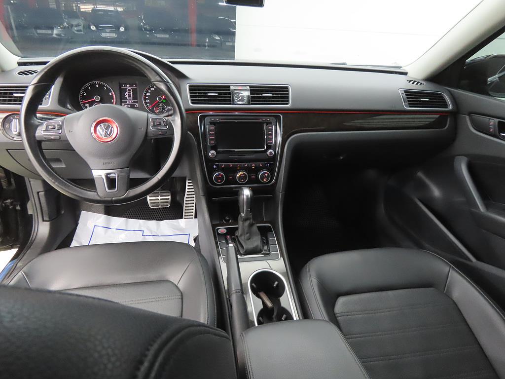 Volkswagen Passat - Vista 7