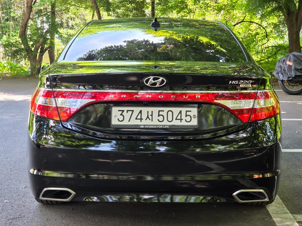HYUNDAI Grandeur - Vista 3