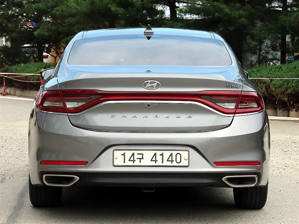 HYUNDAI Grandeur - Vista 4
