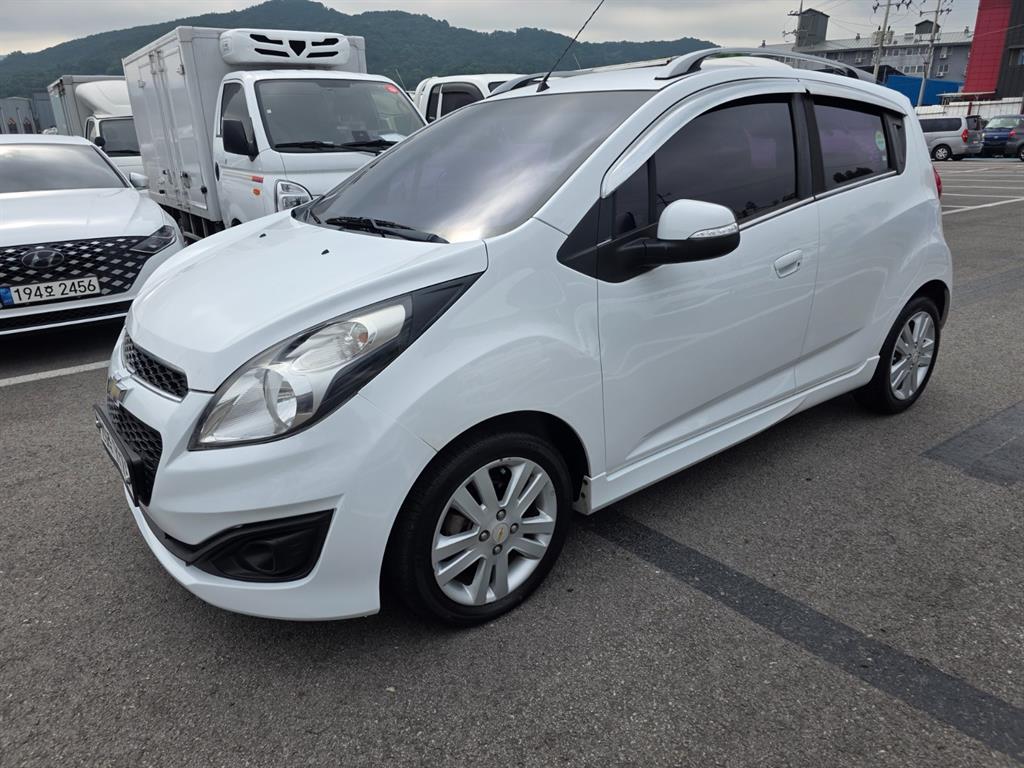 Chevrolet Spark - Vista 2