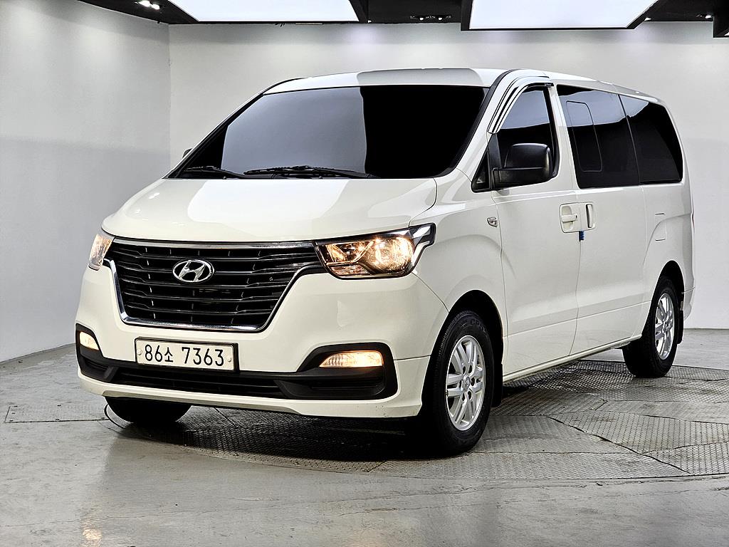 HYUNDAI Starex 2021 Blanco - Importación desde Corea - HF Imports Iquique - Foto 1