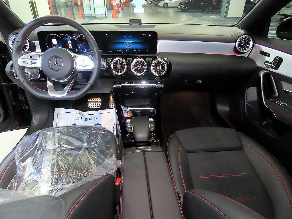 Mercedes Benz CLA Class - Vista 10