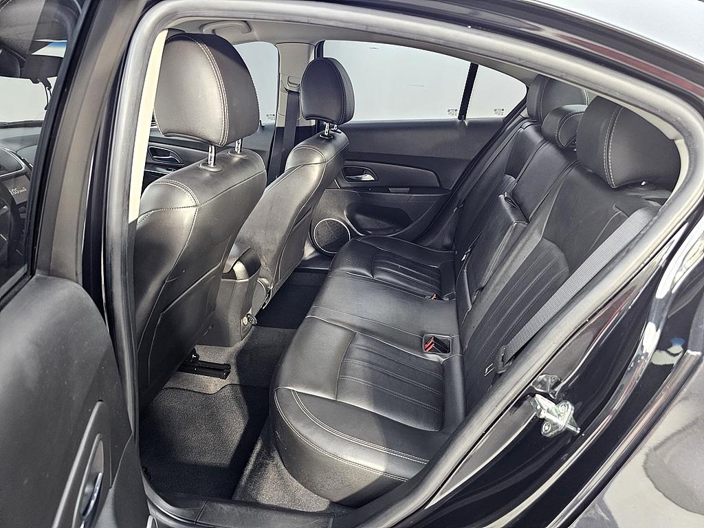Chevrolet Cruise - Vista 9