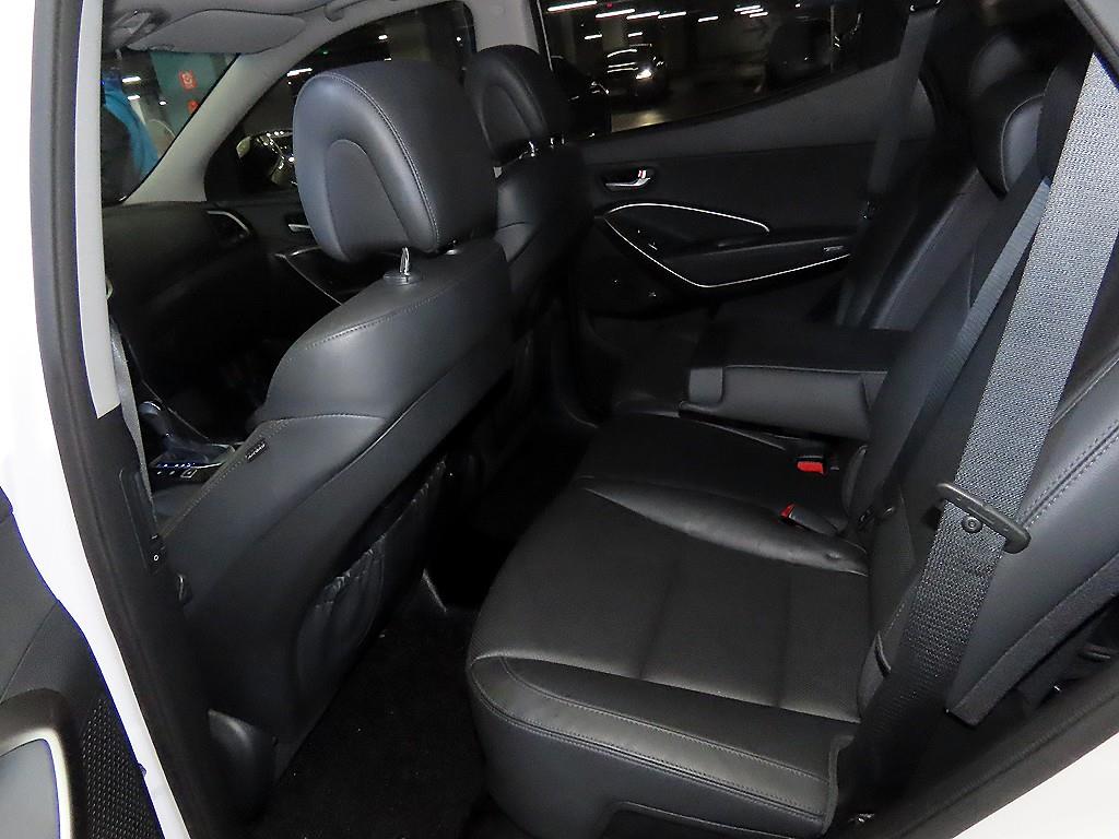 HYUNDAI Santa Fe - Vista 7