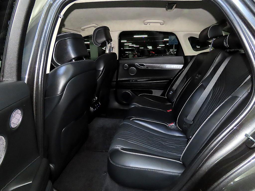 Genesis G80 - Vista 7
