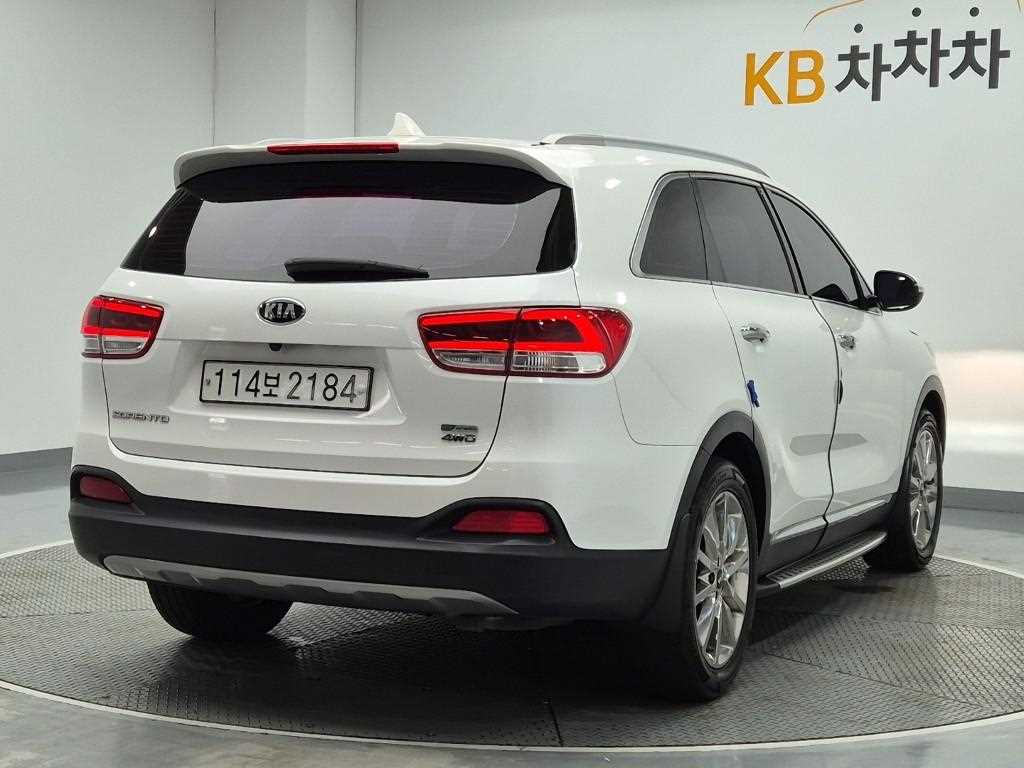 KIA Sorento - Vista 3