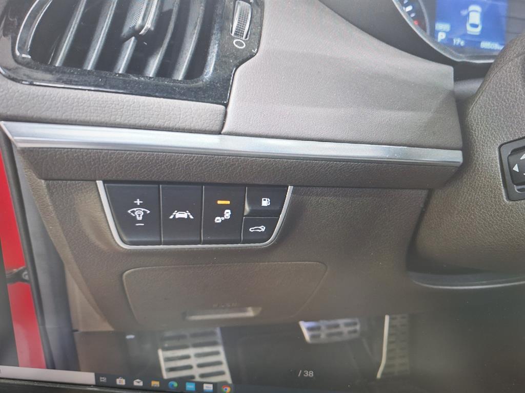 KIA Stinger - Vista 11