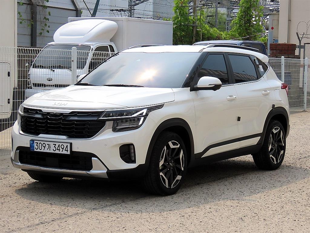 KIA Seltos - Vista 2