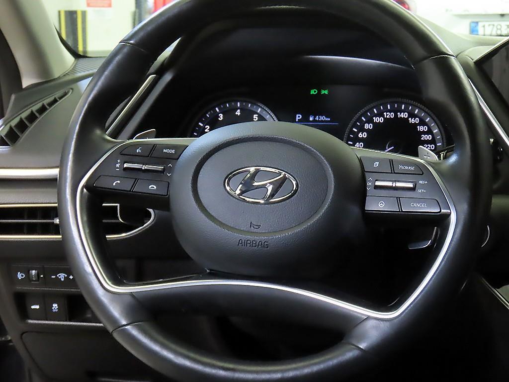 HYUNDAI Sonata - Vista 8